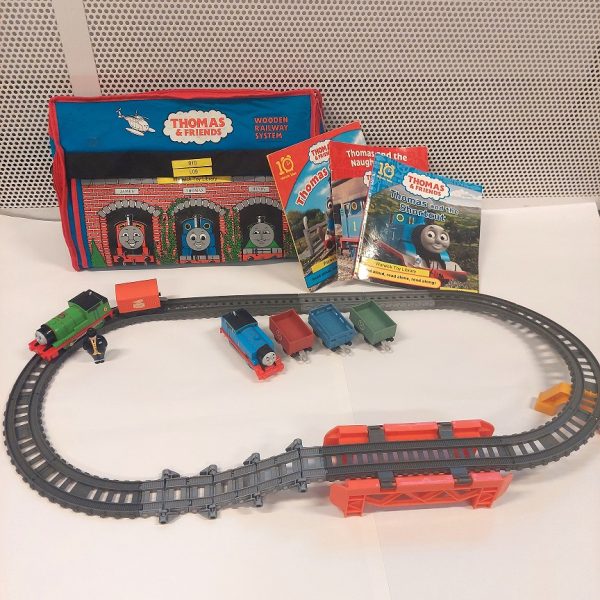 Thomas & Friends Railway Set (Including 3 Books)
